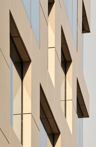 60-80 Atlantic Avenue Zoomed In Façade Exterior Shot