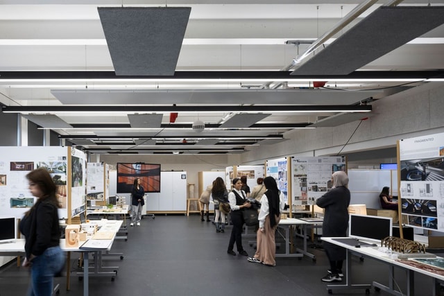 Coventry University Open plan class