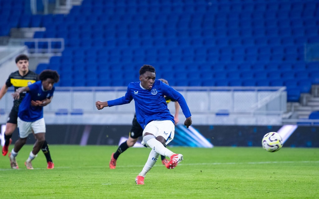 Ray Roberts penalty goal.jpg