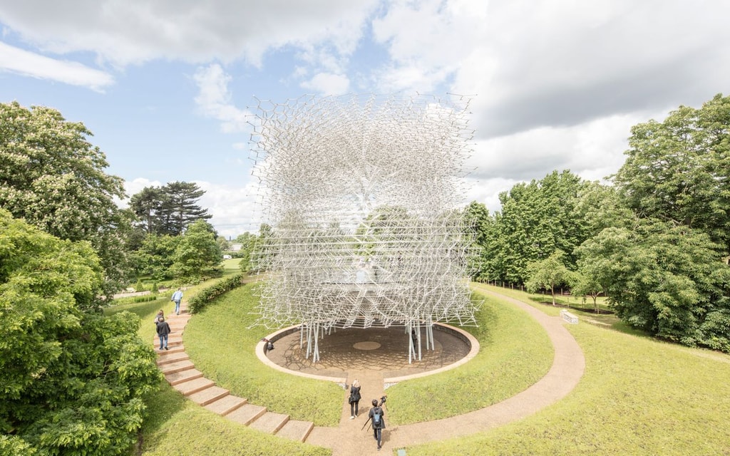 The Hive Kew Gardens an immersive journey through a colourful and vibrant wildflower meadow into the world of the honeybee