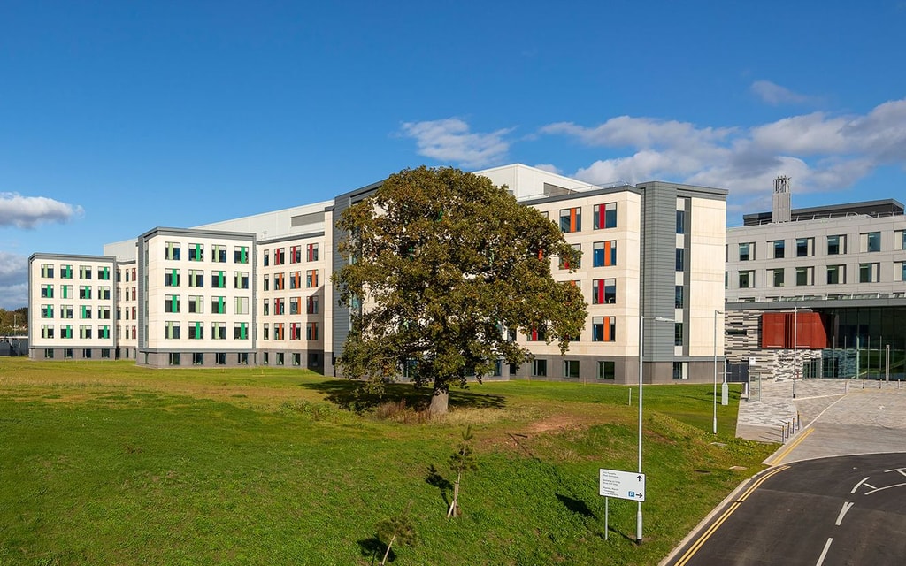 Gwent super-hospital opens four months ahead of schedule